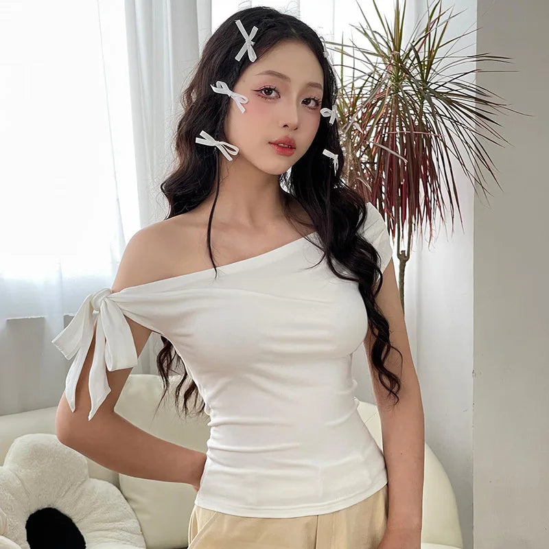 2025 Women'S Summer Ins Style New Shrink Pleated One-Shoulder Crop Top Backless Twist Tie Asymmetric T-Shirt Casual Top