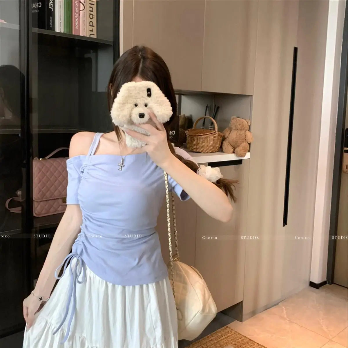 Summer Women Off-shoulder Short-sleeved T-shirt 2025 New Solid Color Pleated Top